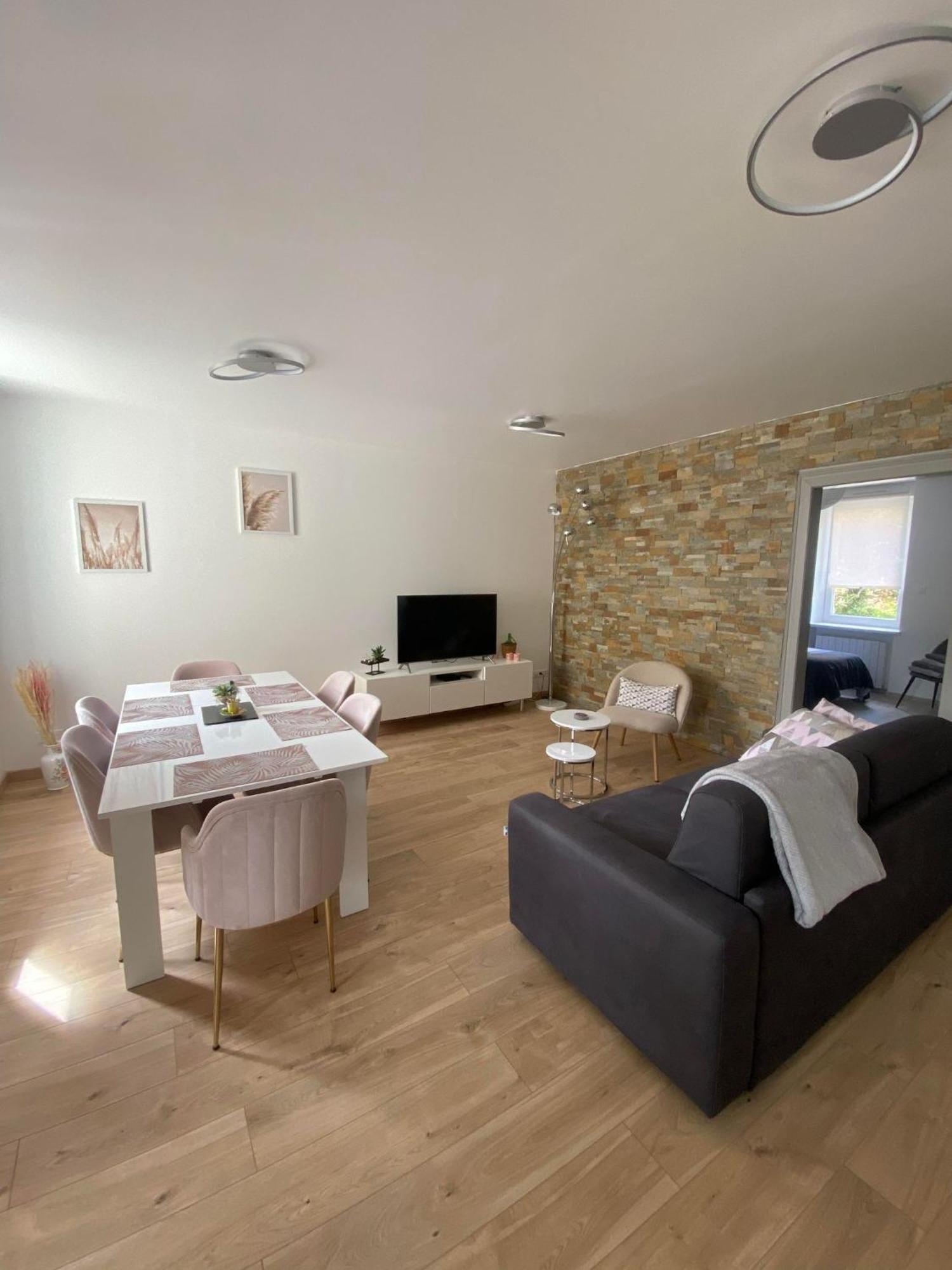 Gite Le Sequoia Apartment Selestat Luaran gambar